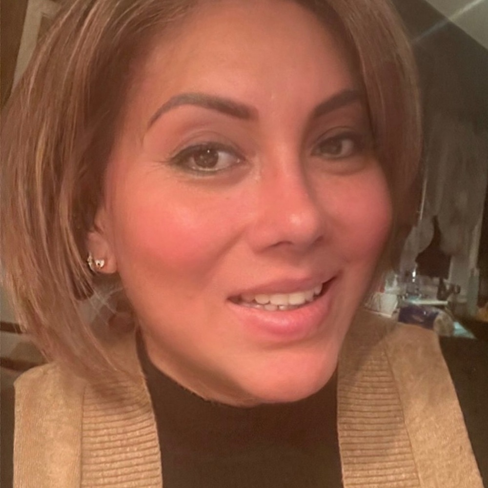 Meet your Posher, Sara